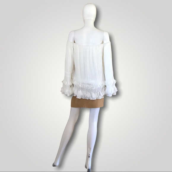 Line & Dot White Long SleeveTop - Picture 2 of 6